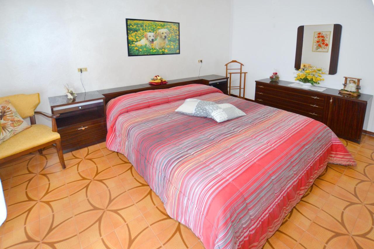 Casa Patty Villa Sirmione Exterior photo